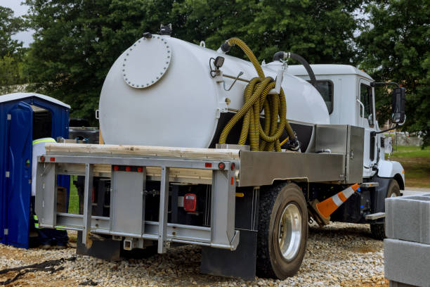 Best Construction site porta potty rental  in Fairfield, AL